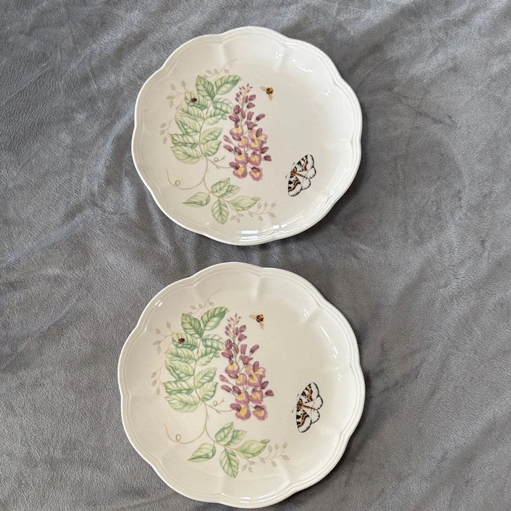 Lenox Butterfly Meadow Eastern Tailed Blue 9” Dessert Luncheon Plates Set of 2